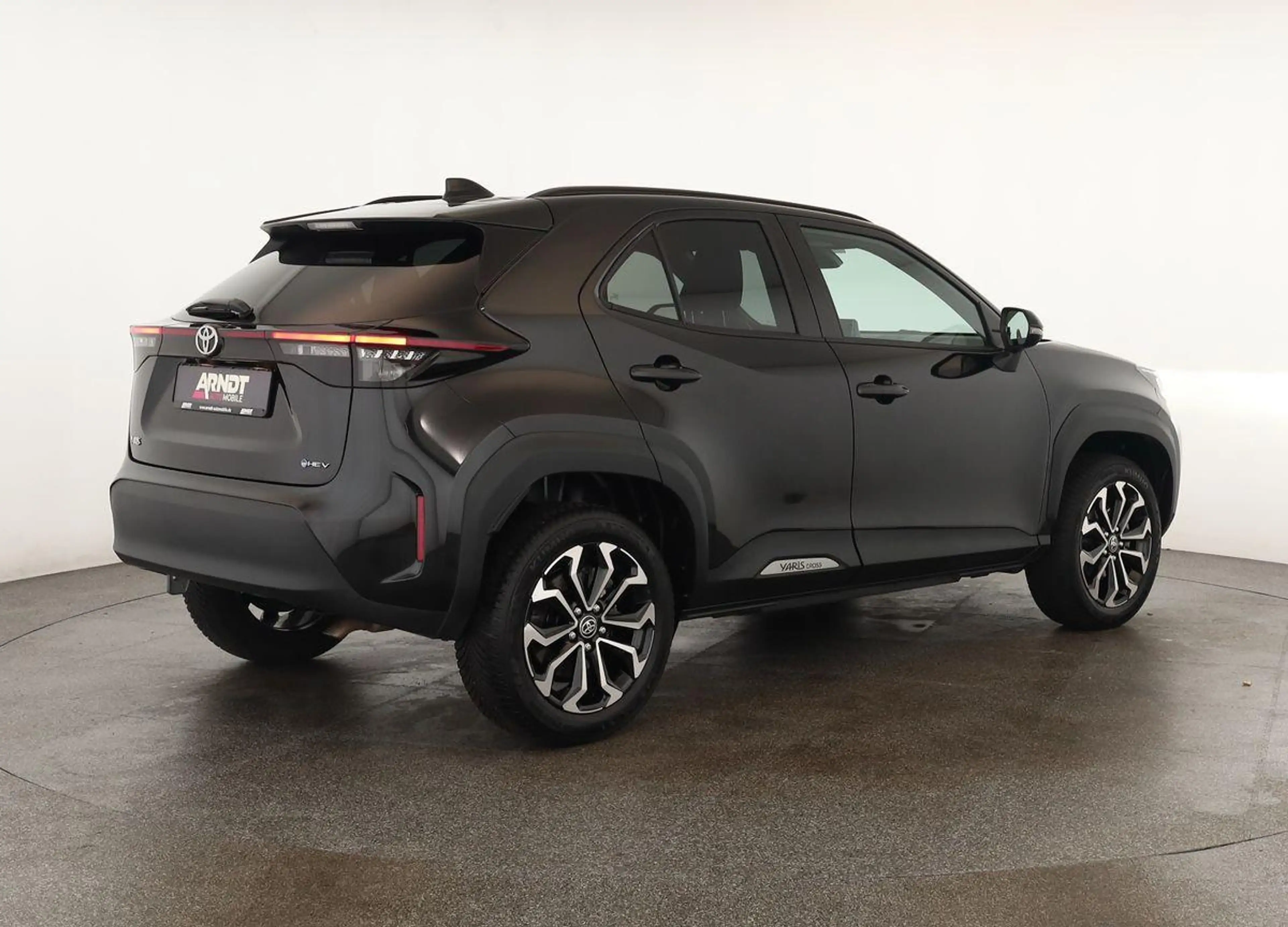 Toyota Yaris Cross Hybrid Teamplayer LED Nav SitzHZ Kam — photo 5