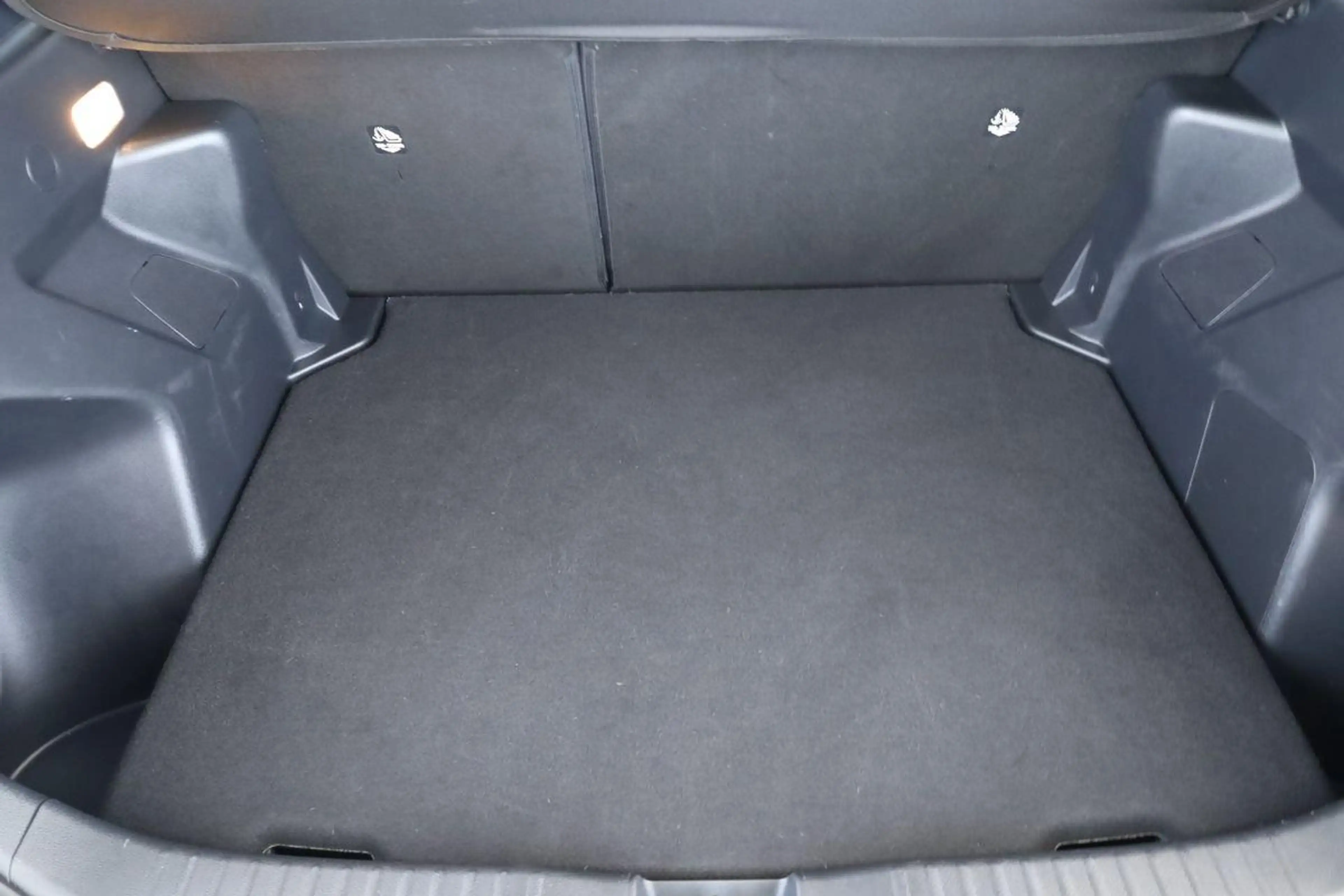 Toyota Yaris Cross Hybrid Teamplayer LED Nav SitzHZ Kam — photo 11