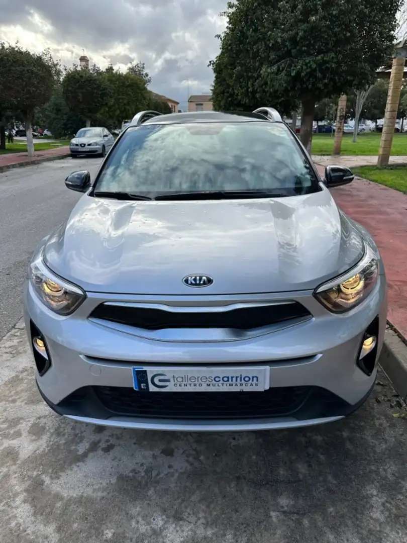 Kia Stonic 1.0 T-GDi Eco-Dynamic Business 100 Argent - 2