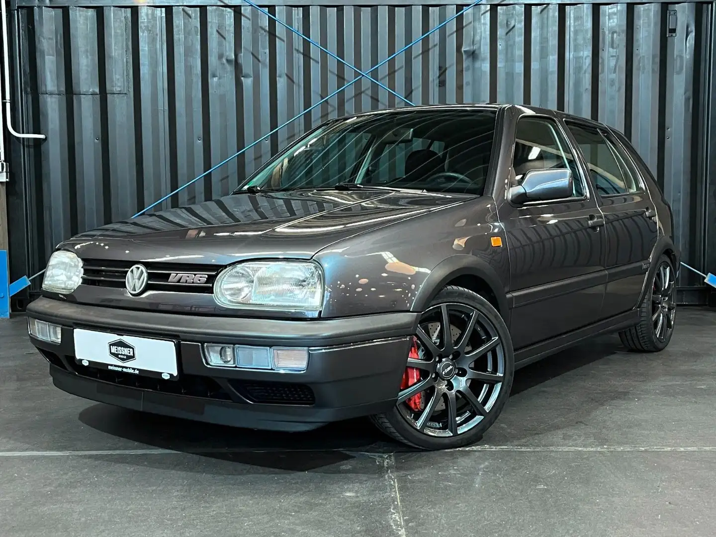 Volkswagen Golf VR6 Sleeper (911 Bremse, Recaro, H-Kennz.) Gris - 1