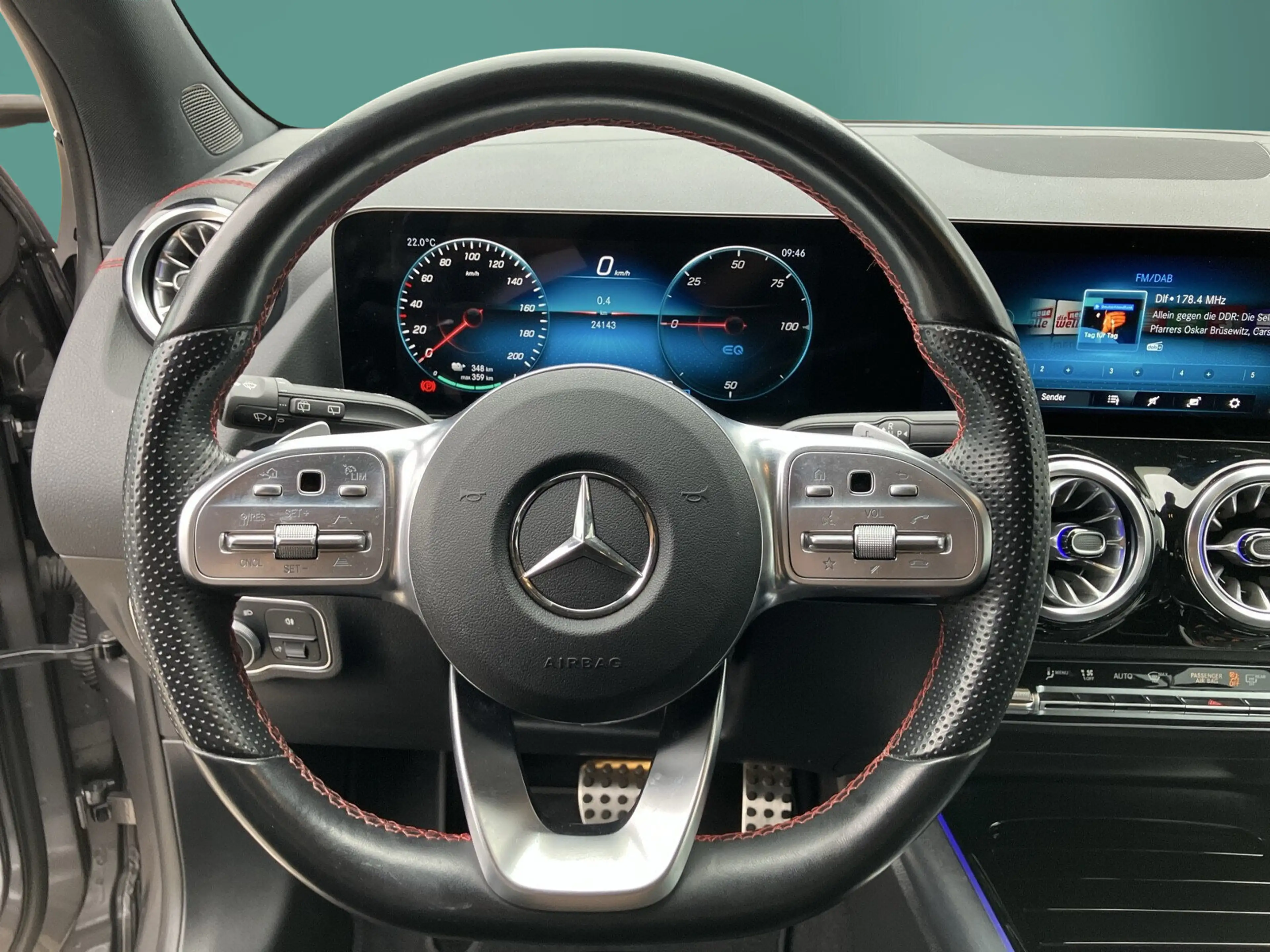 Mercedes-Benz EQA 350 EQA 350 4M AMG*19*NIGHT*360*PANO*DISTR*KEYL*SHZ* — photo 14