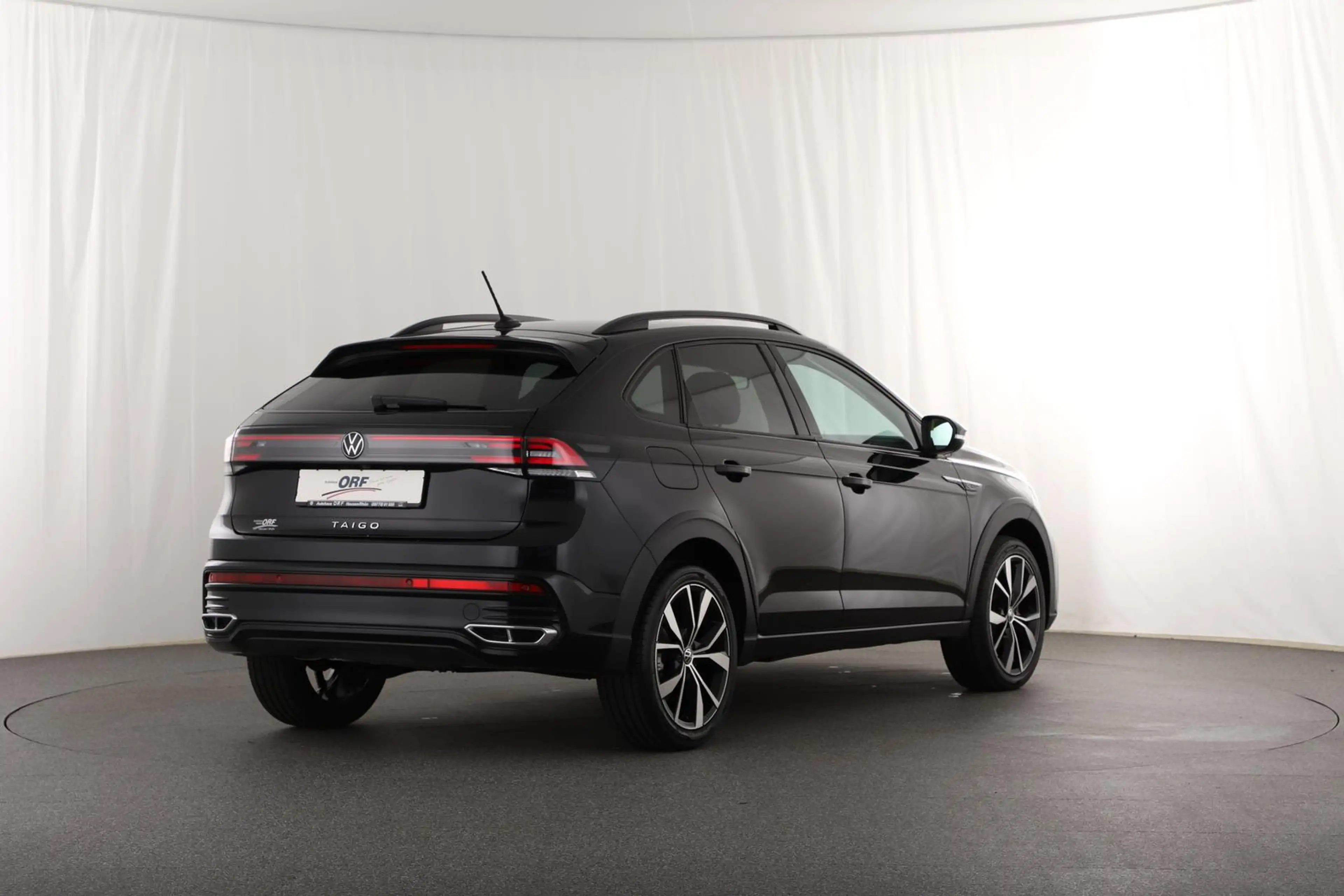 Volkswagen Taigo 1.0 TSI R-line DSG IQ.DRIVE LED-MATRIX VIRTUAL NAV — photo 4