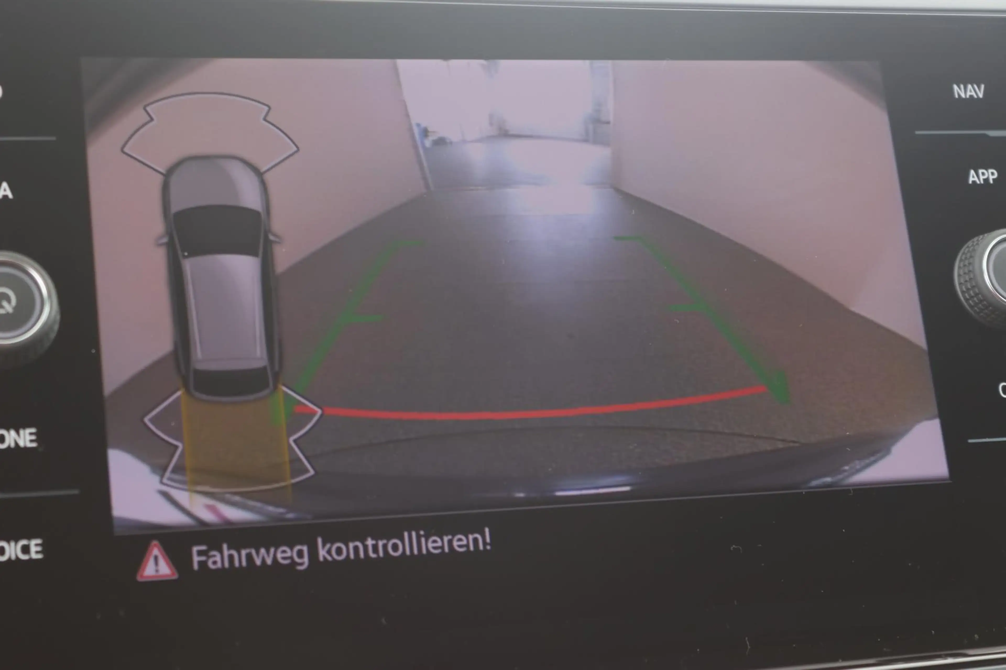 Volkswagen Taigo 1.0 TSI R-line DSG IQ.DRIVE LED-MATRIX VIRTUAL NAV — photo 15