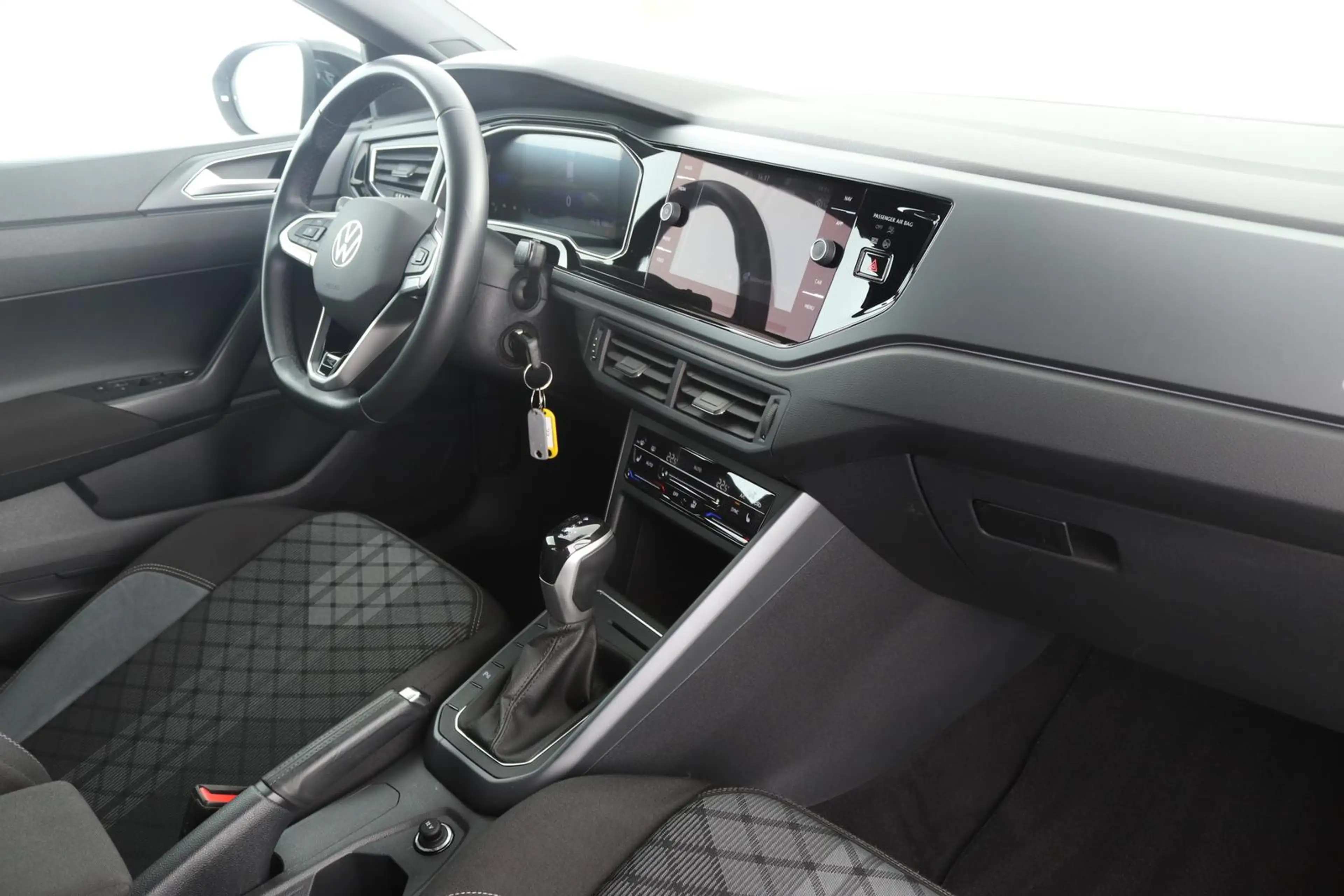Volkswagen Taigo 1.0 TSI R-line DSG IQ.DRIVE LED-MATRIX VIRTUAL NAV — photo 13