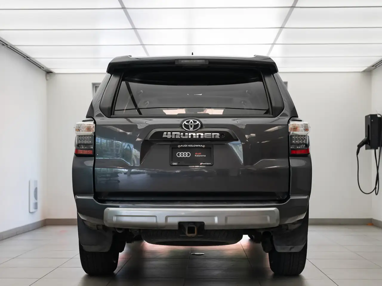 Toyota 4-Runner photo Toyota 4-Runner