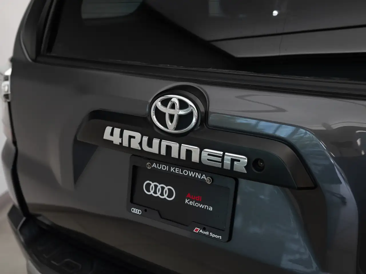 Toyota 4-Runner photo Toyota 4-Runner