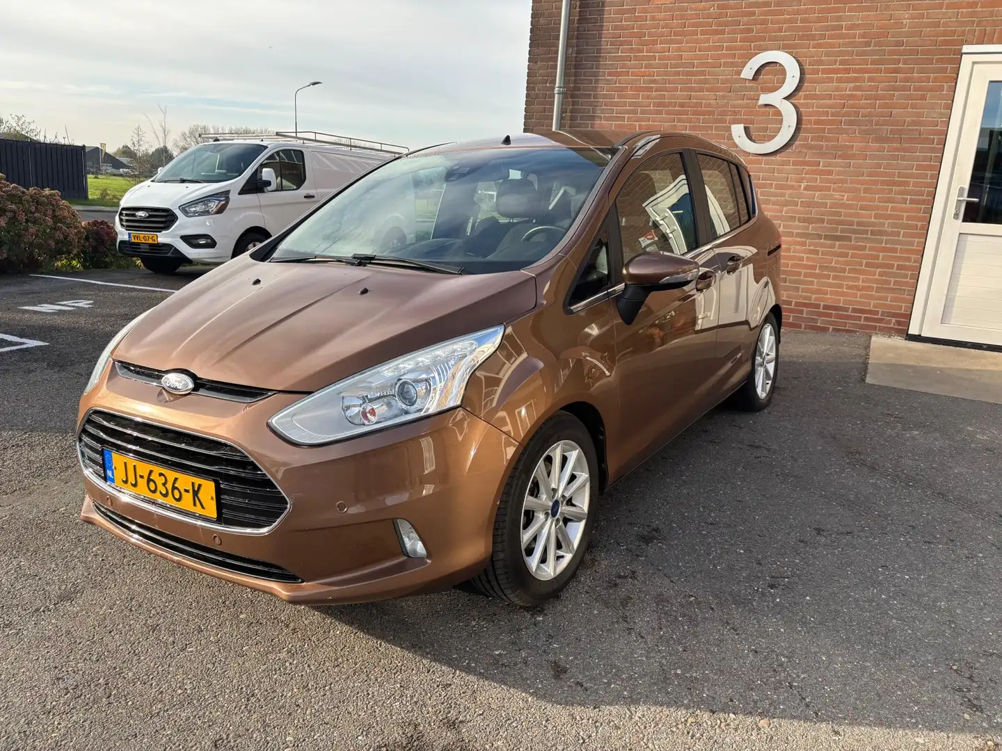 Ford B-Max 1.0 EcoBoost Titanium Bruin - 2
