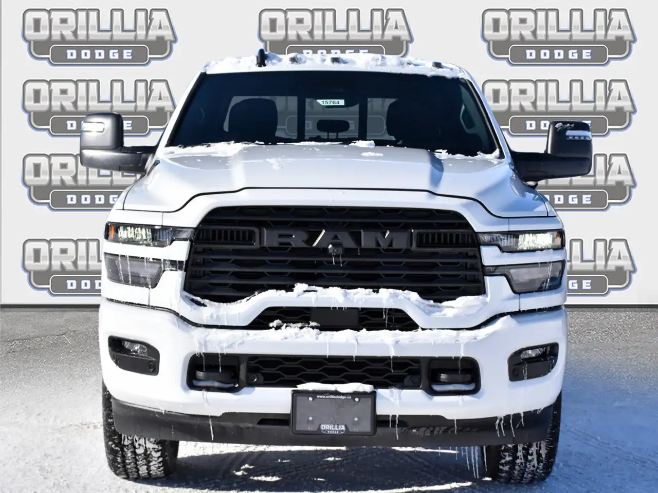 RAM 2500 снимка RAM 2500