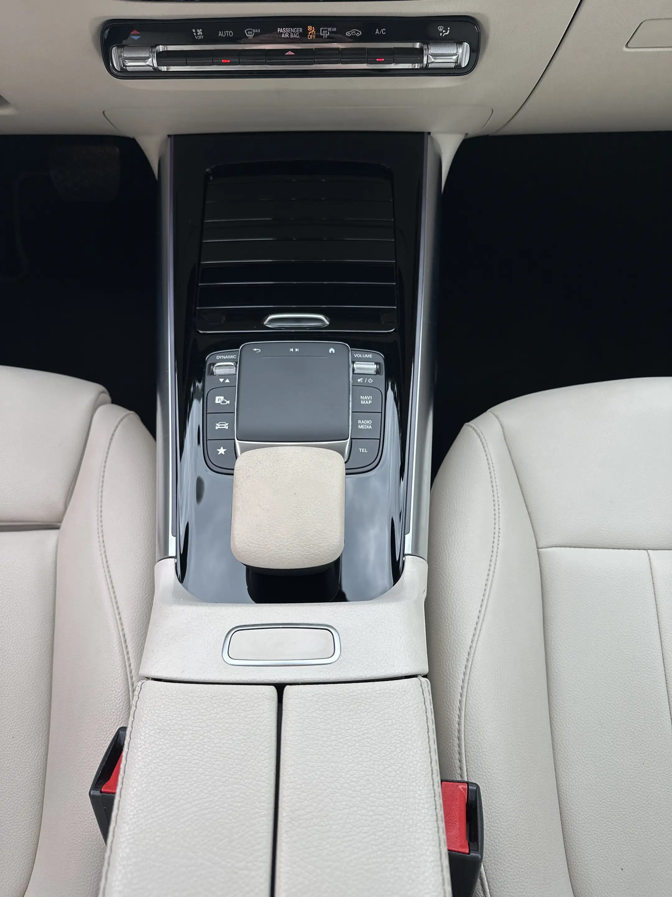 Mercedes-Benz GLA 220 Progressive 4Matic NAV+KAMERA+VCOCK+SHZ — photo 16