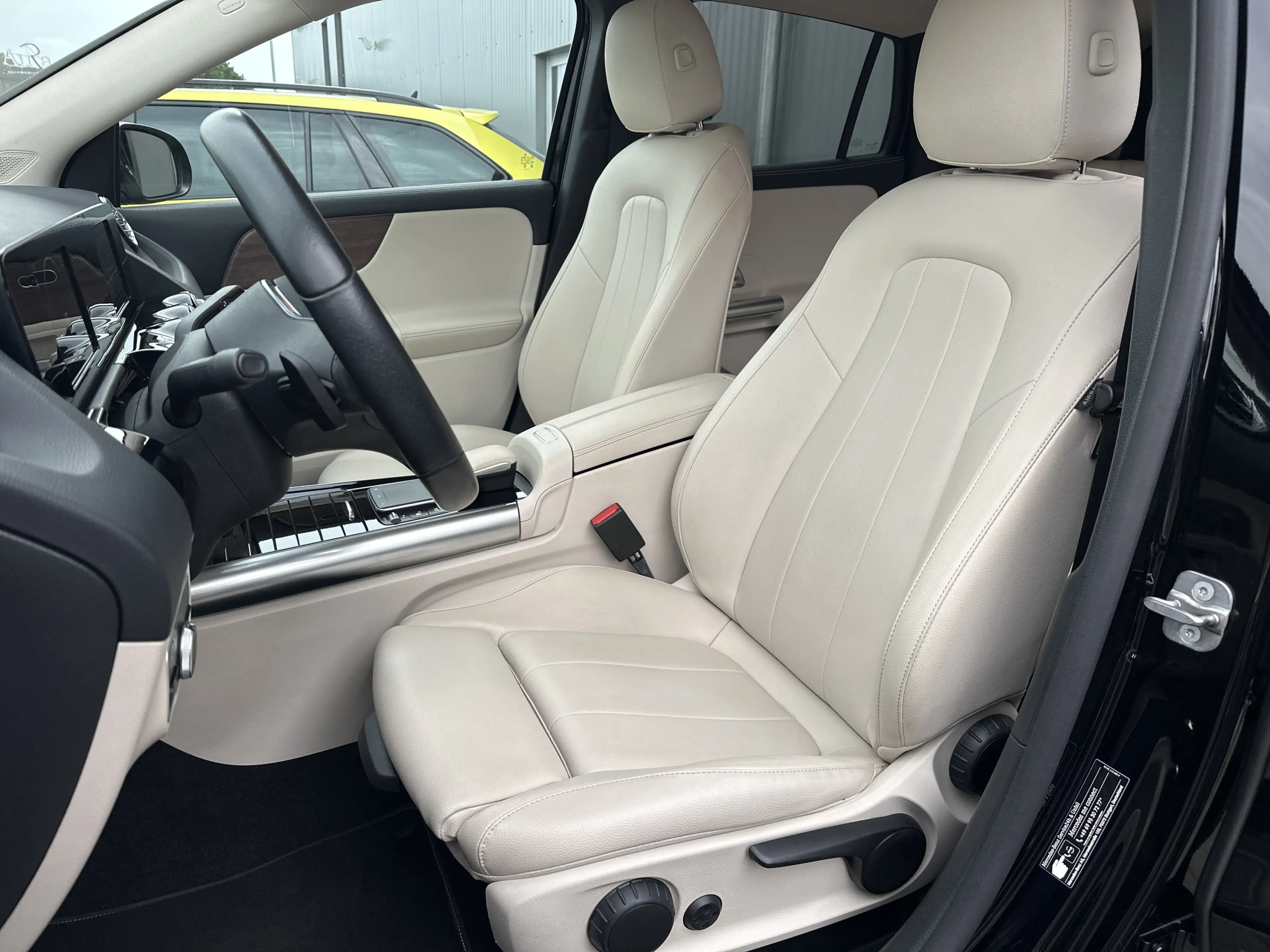 Mercedes-Benz GLA 220 Progressive 4Matic NAV+KAMERA+VCOCK+SHZ — photo 8