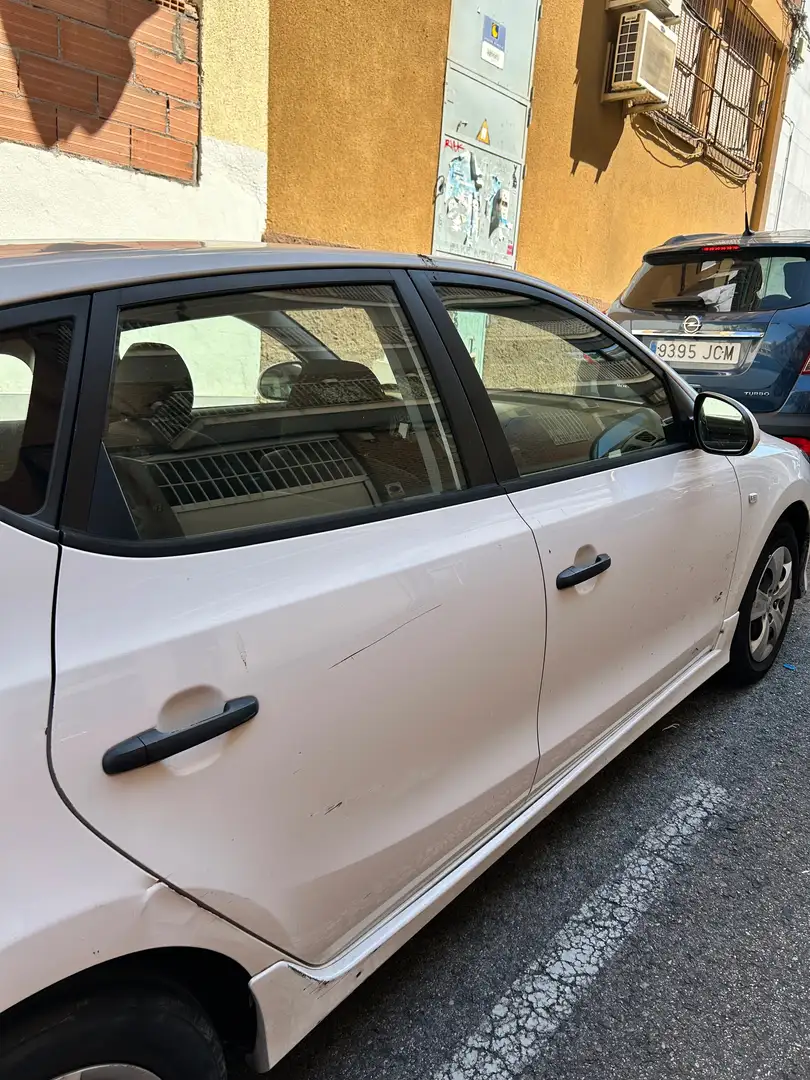 Hyundai i30 i30 CW 1.6CRDI Comfort GLS Comfort GLS - 2