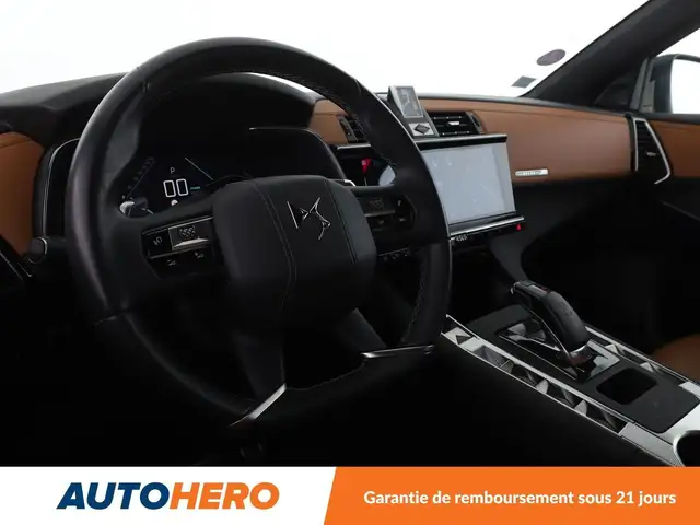 DS Automobiles DS 7 Crossback view 12
