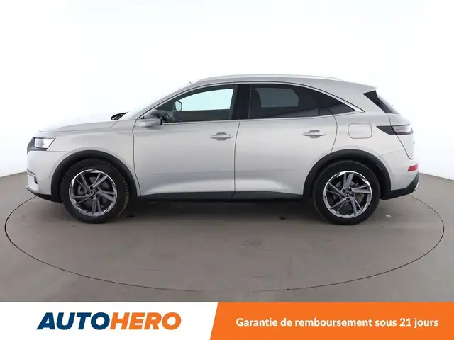 DS Automobiles DS 7 Crossback view 3