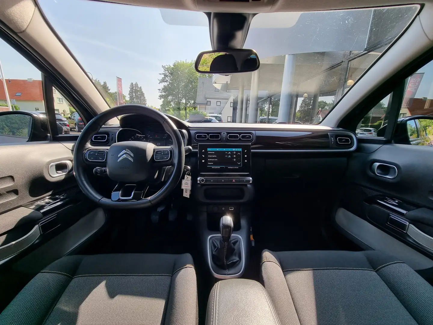 Citroen C3 1.2 Shine | Super uitvoering | NL auto | 65dkm - N Grijs - 2