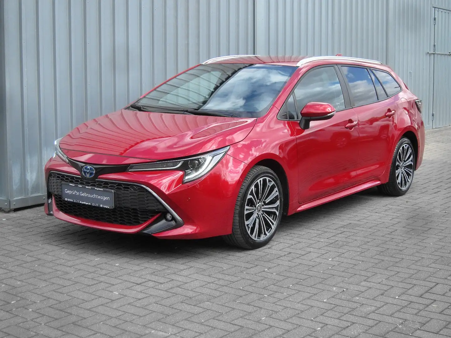 Toyota Corolla Touring Sports 2.0 Hybrid Team D ACC LM Rot - 2