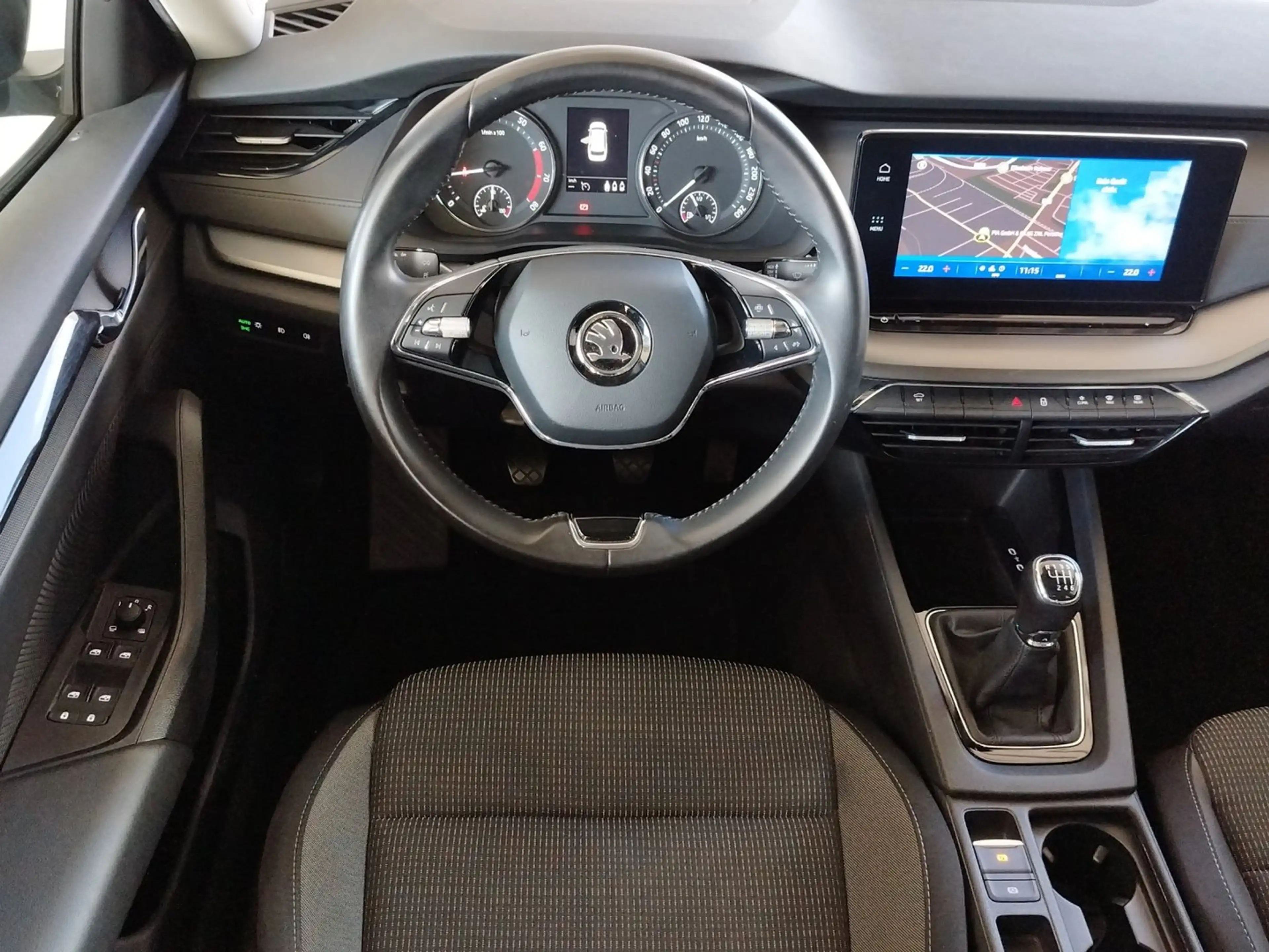 Skoda Octavia Ambition TSI — photo 9