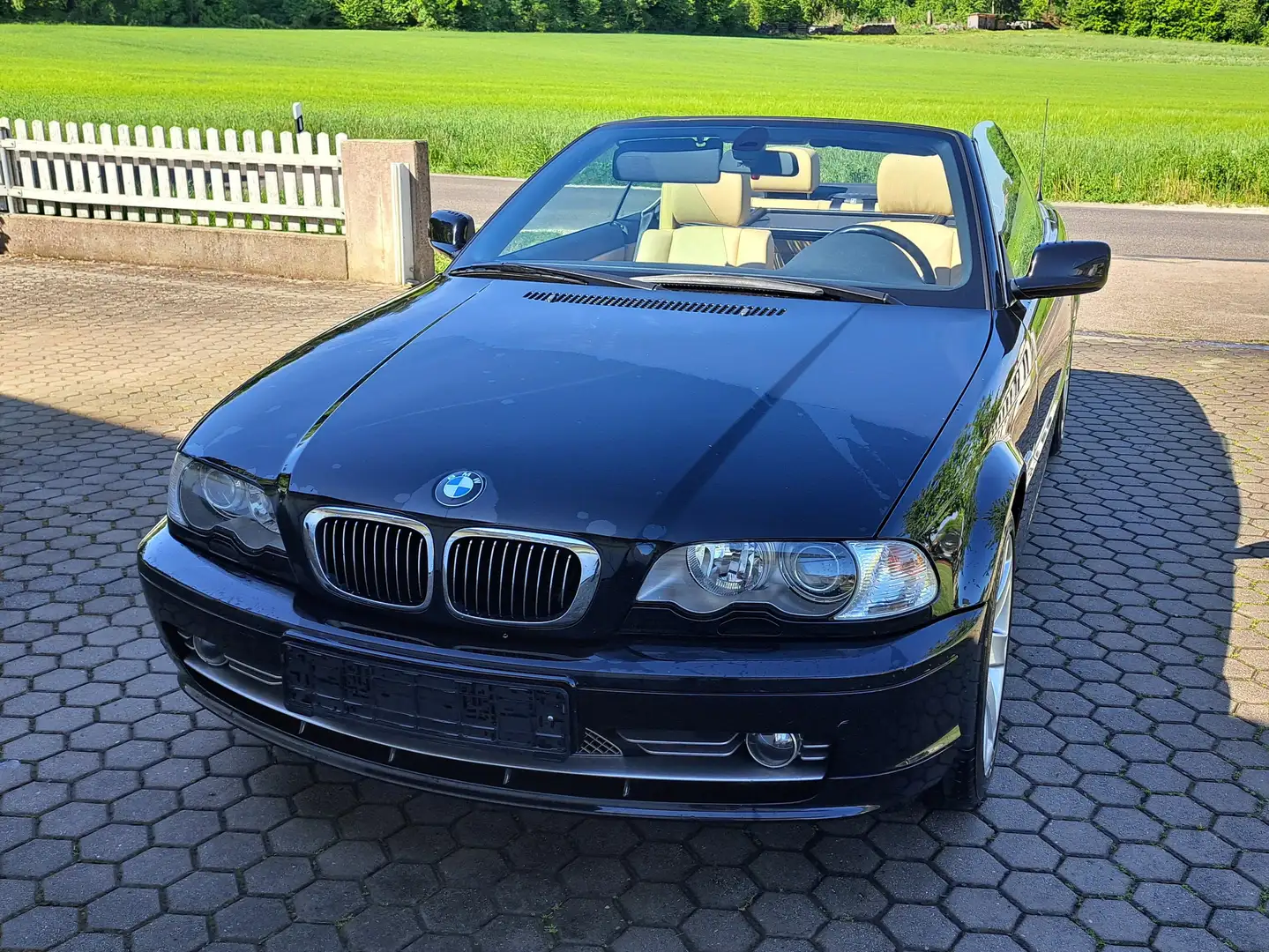 BMW 330 Ci, 1. Hd, Unfallfrei, Leder, Klima usw. Schwarz - 2