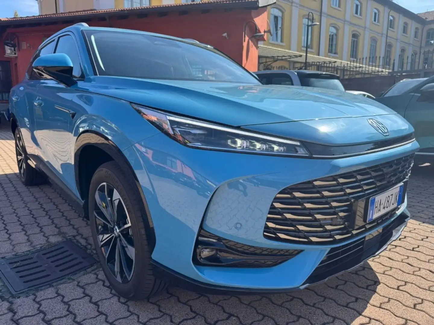 MG HS 1.5 T-GDI 170CV COMFORT Blau - 2