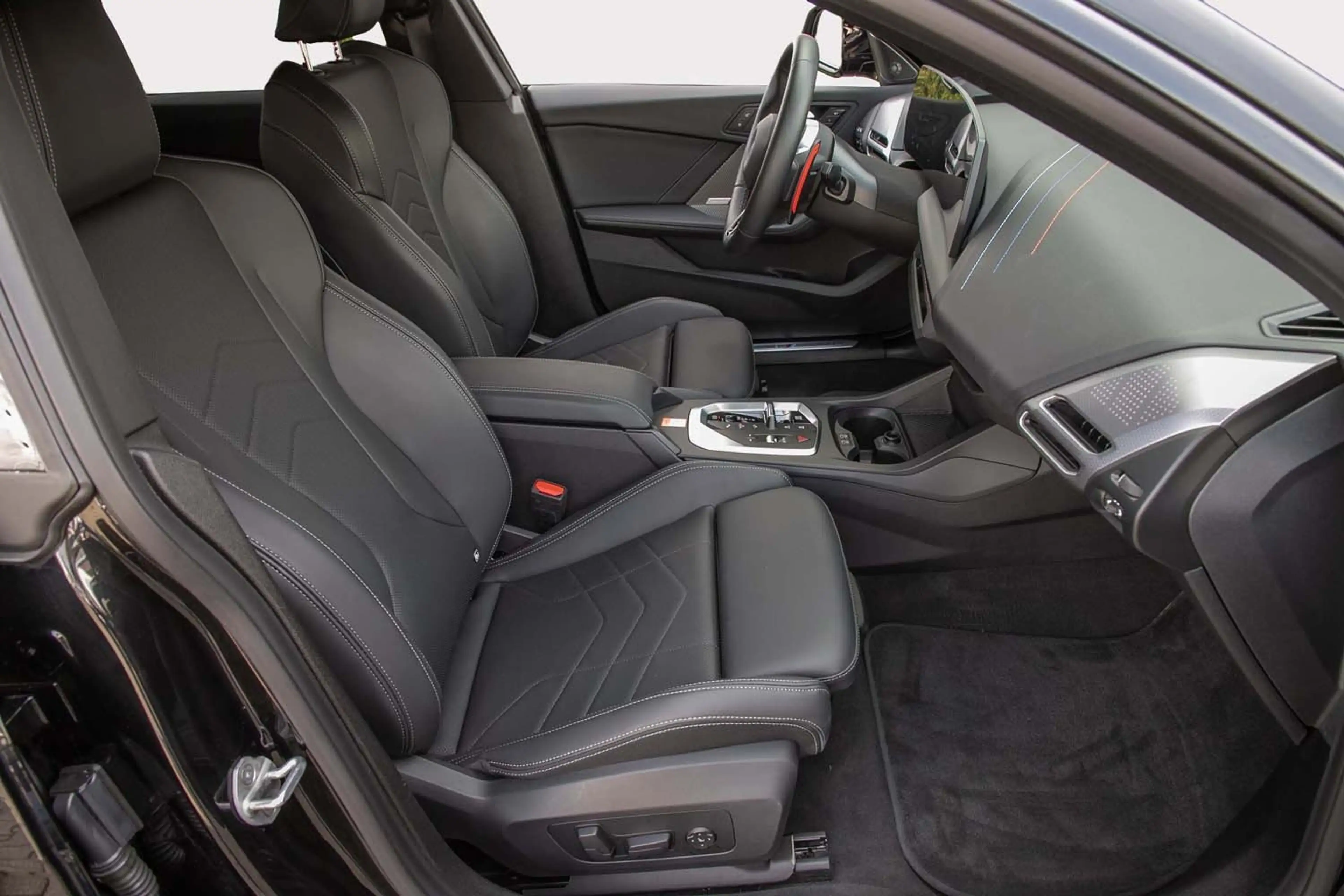 BMW 235 M235i xDrive Gran Coupe Navi HeadUp RfKam Lenkhz — photo 4