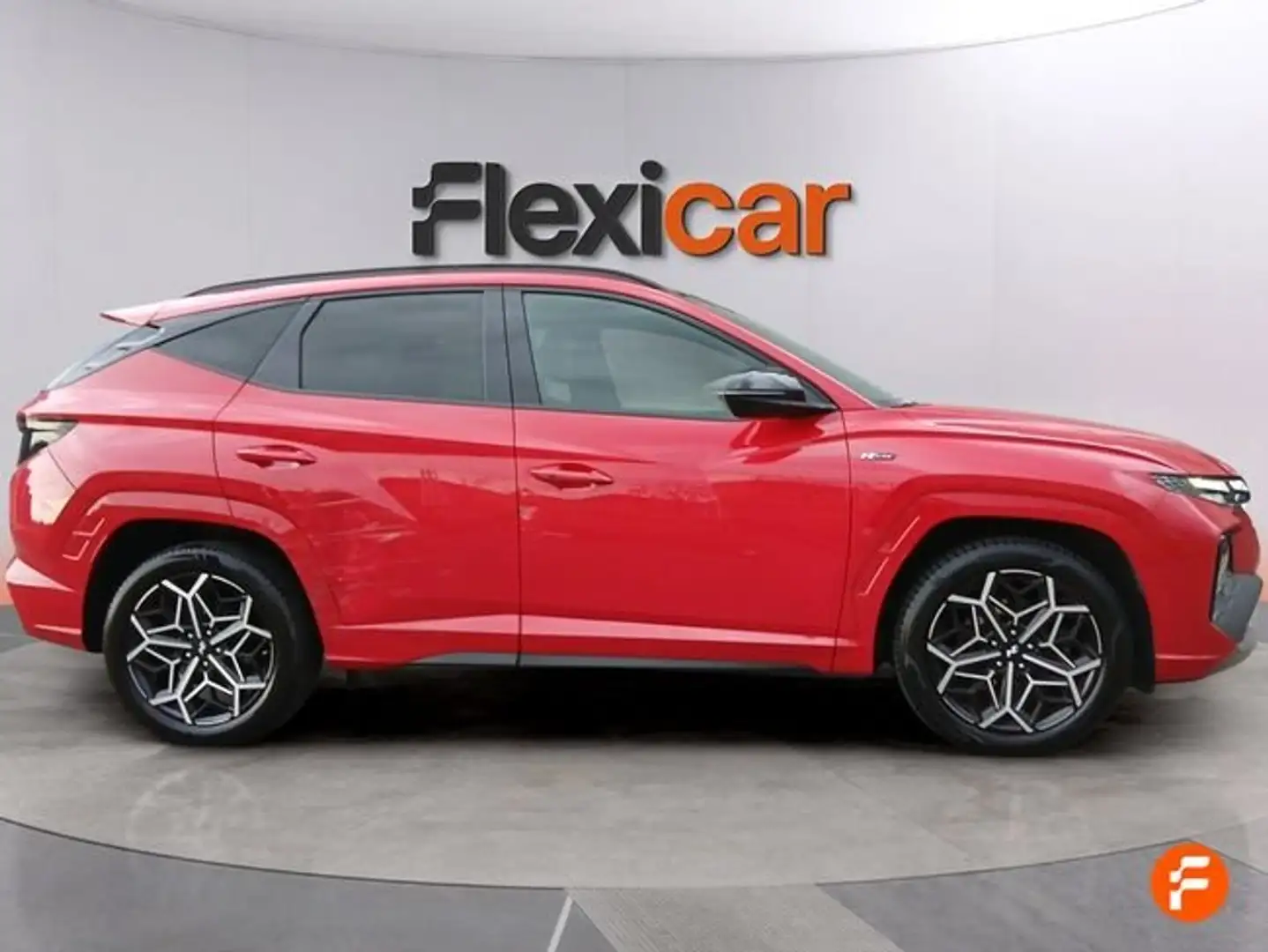 Hyundai TUCSON 1.6 CRDI 100kW (136CV) 48V N-Line Sky DC Rojo - 2