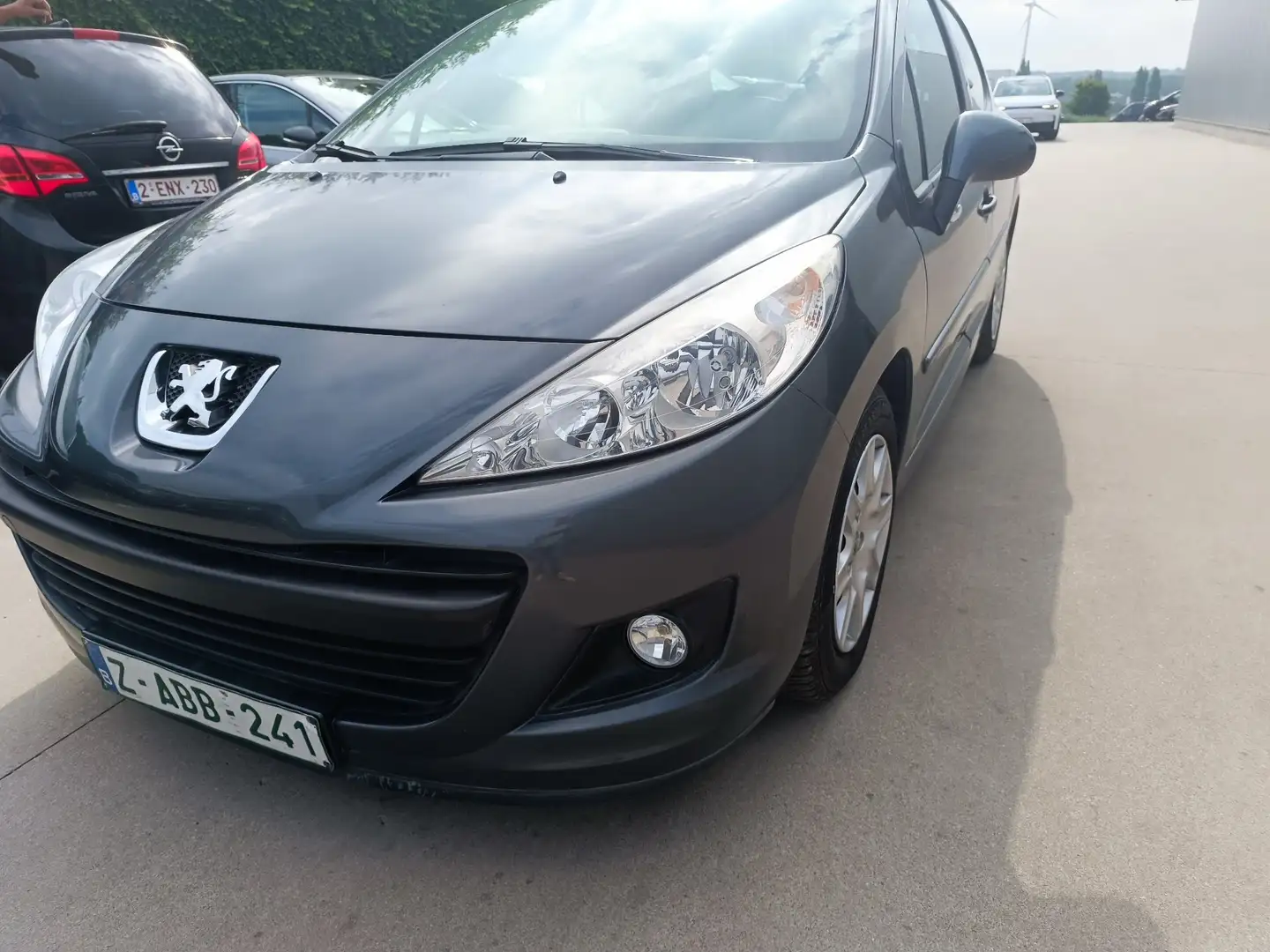Peugeot 207 207+ 1.4e 75ch - 1