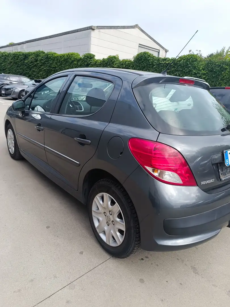 Peugeot 207 207+ 1.4e 75ch - 2
