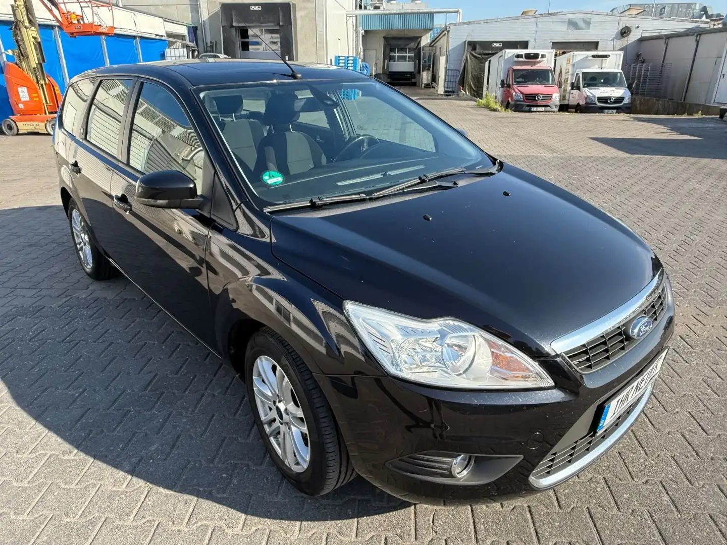 Ford Focus Turnier Ghia/1 Jahr Garantie- Schiebedach Schwarz - 2