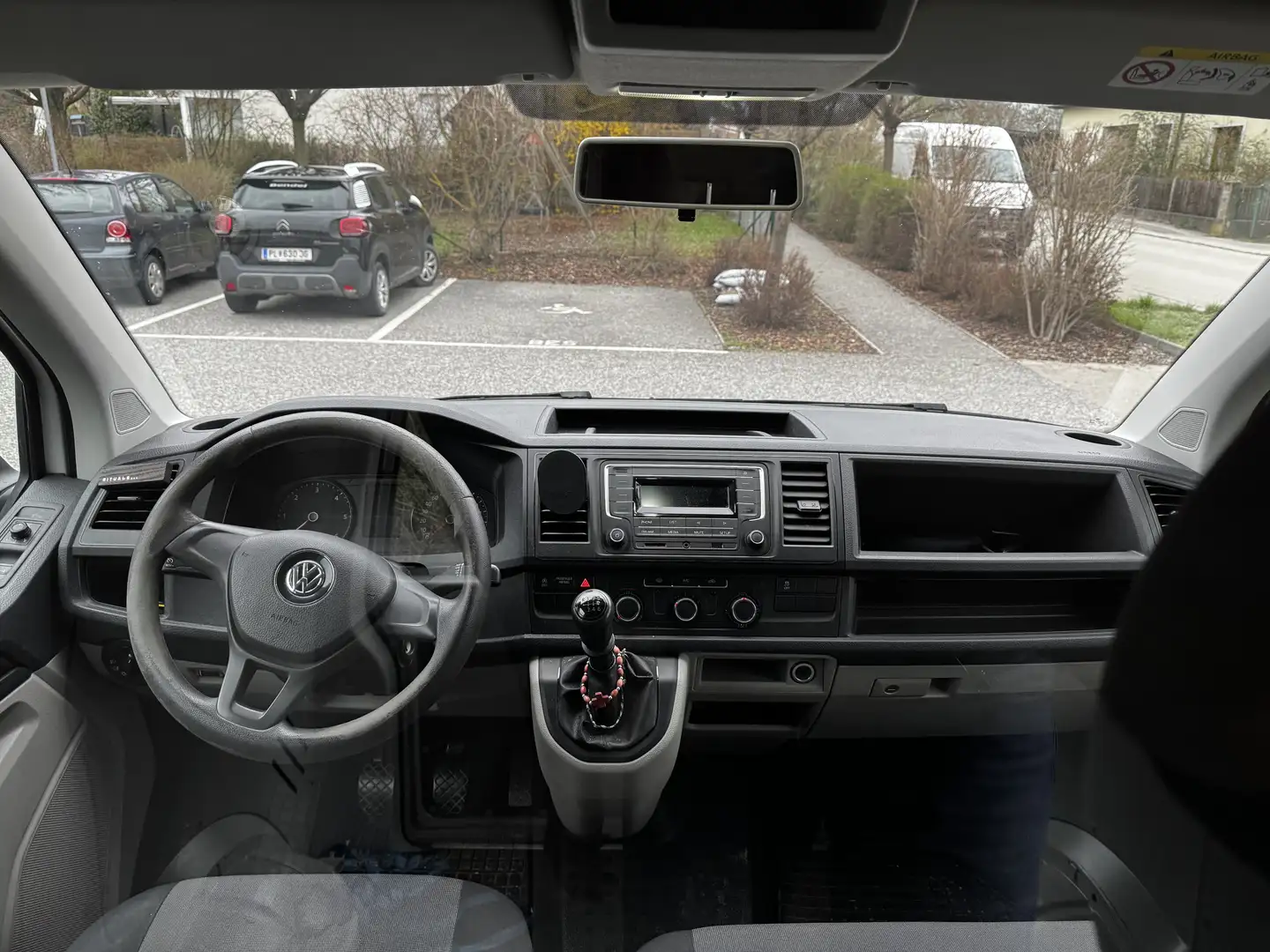 Volkswagen T6.1 Transporter Weiß - 2