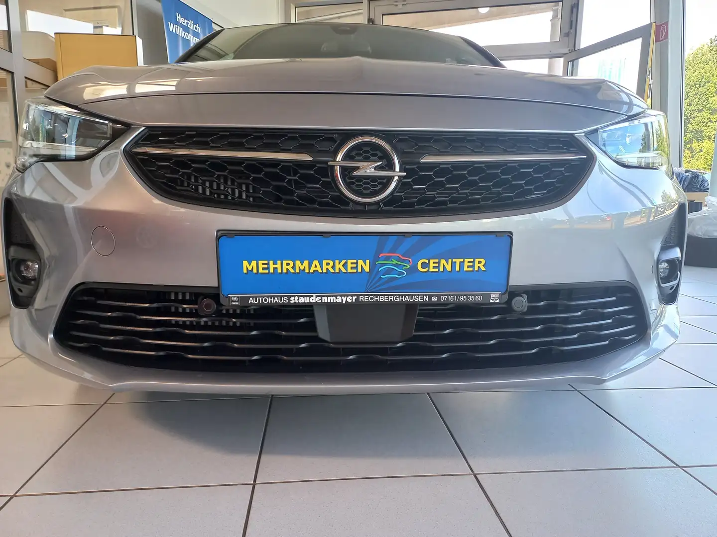 Opel Corsa GS Line Grau - 2