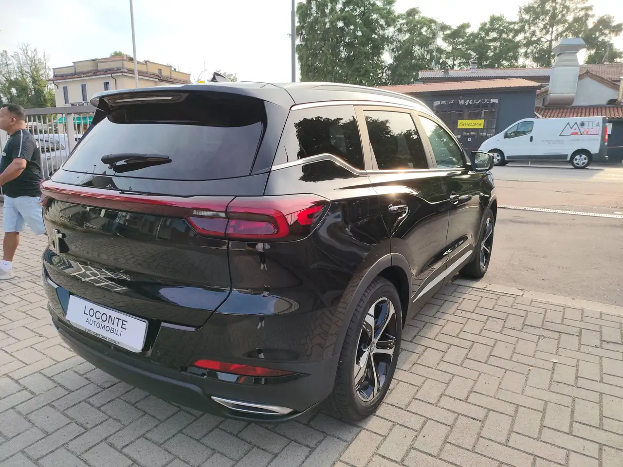 DR Automobiles DR6 2025