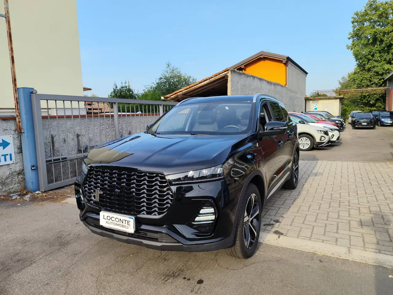 DR Automobiles DR6 2025