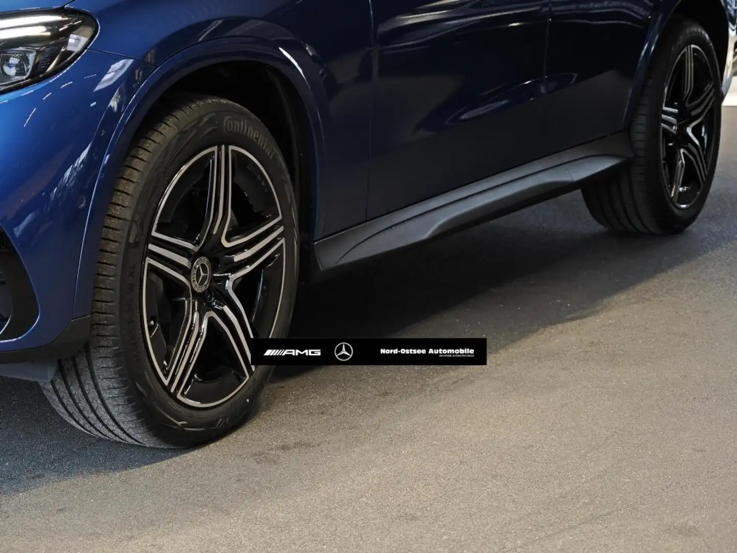 Mercedes-Benz GLC 220 d 4m AMG NIGHT PANO AHK DISTR MMEMORY Blau - 2