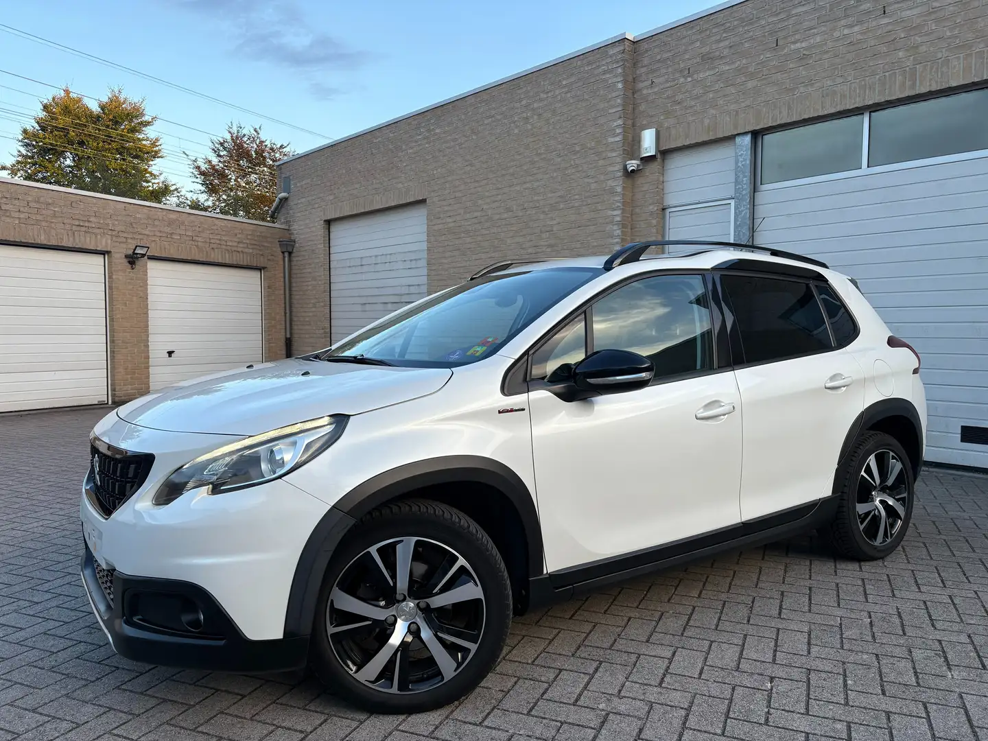 Peugeot 2008 2008 Gt Line / 12 Maanden Garantie Blanc - 2