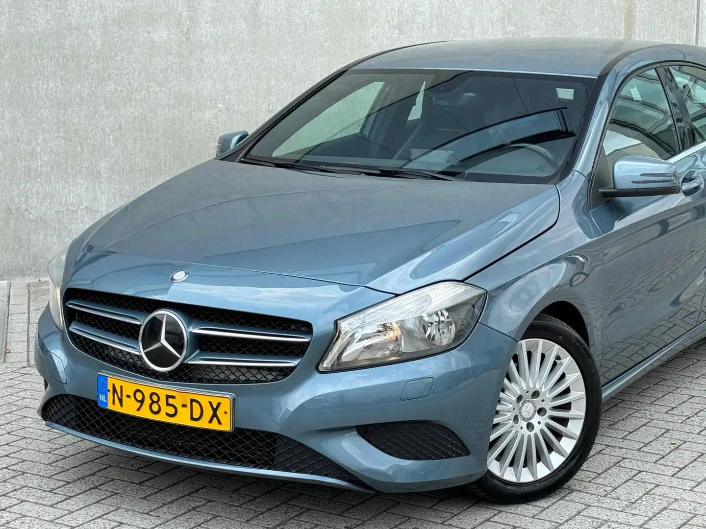Mercedes-Benz A 180 A180 1.6 122pk 2013 Blauw Blauw - 2