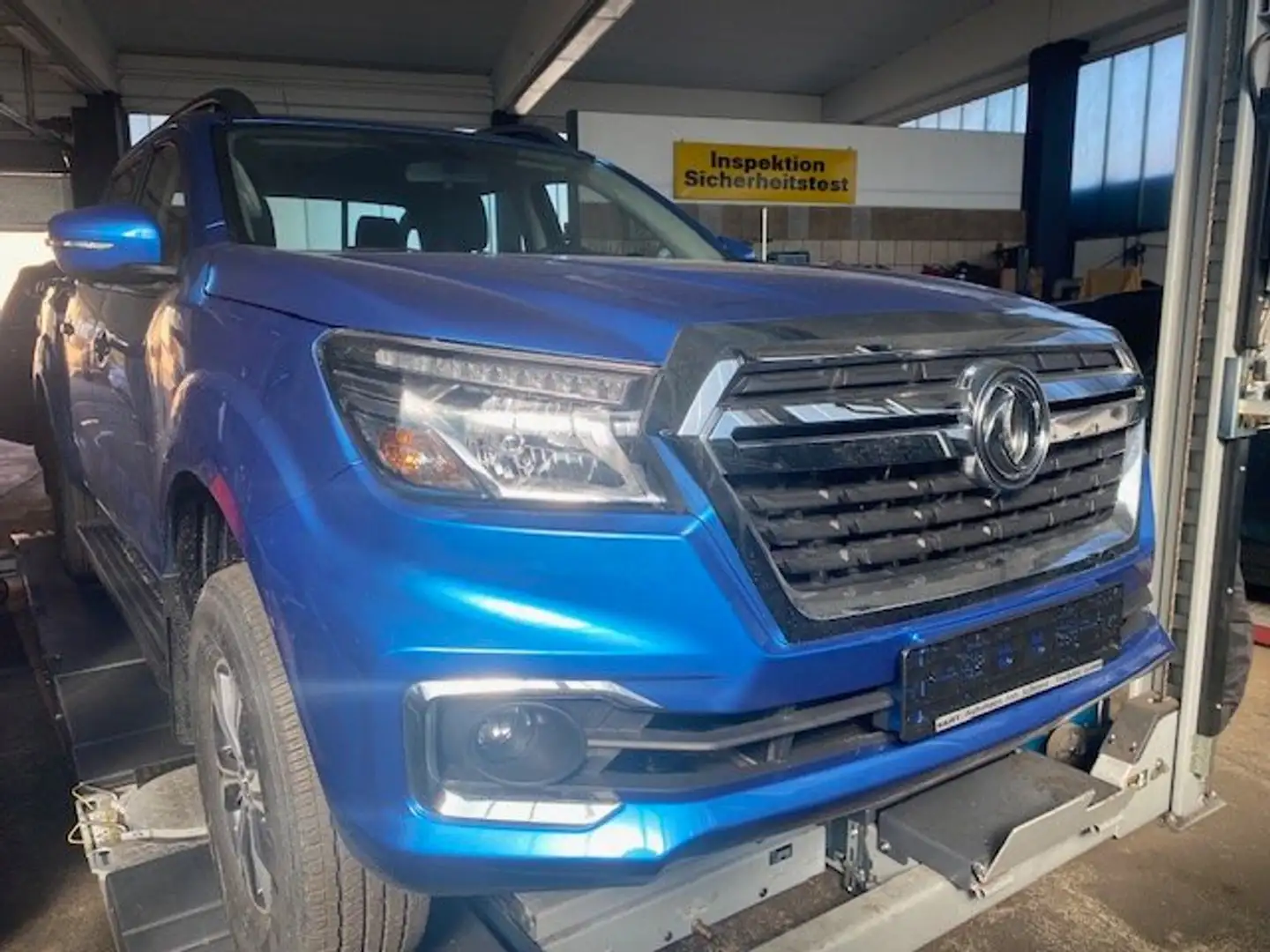 DFSK DFM Rich 6 2.3 dCi 4x4 DoKa Automat. AHK Narvana Kék - 1