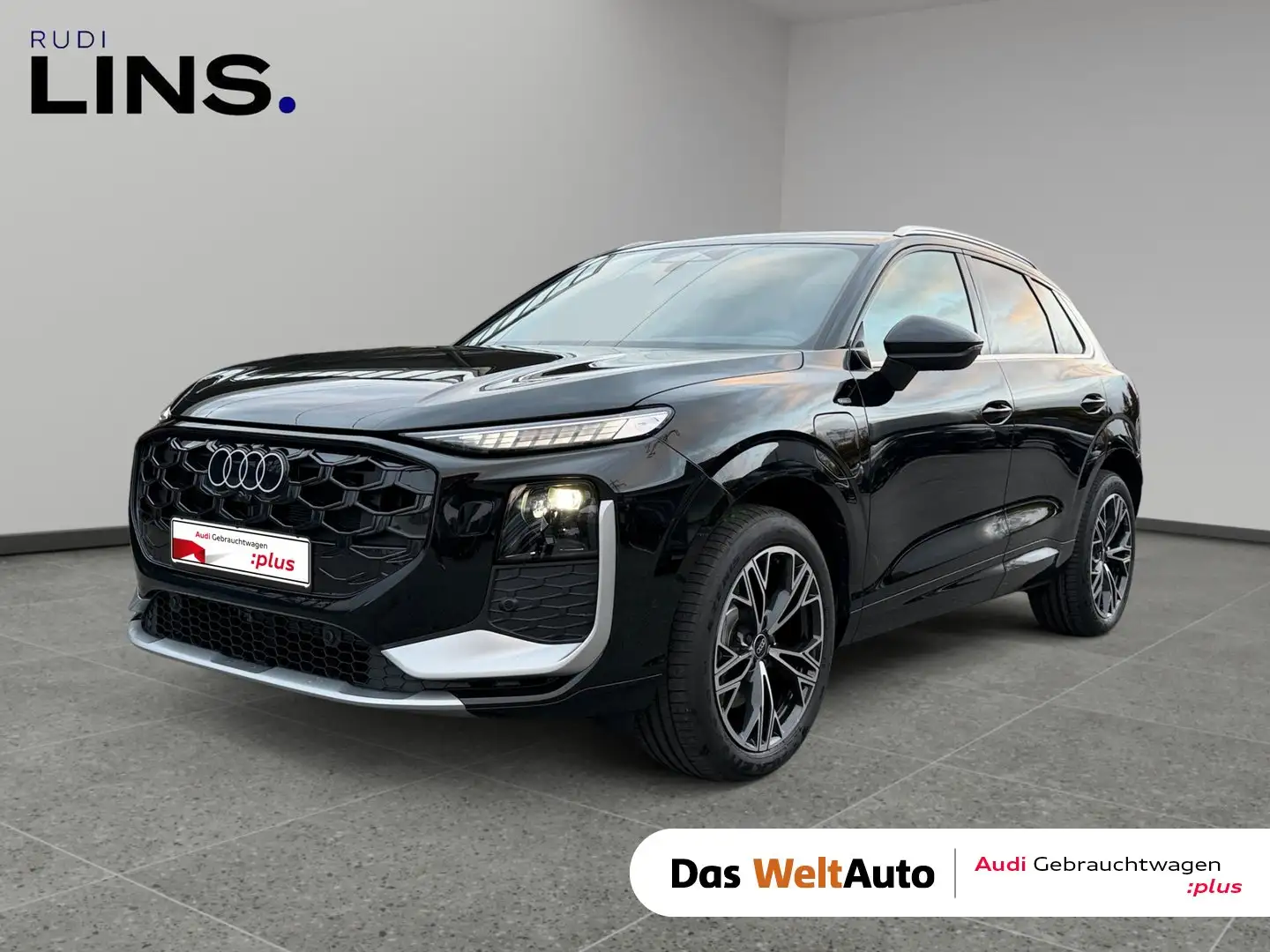 Audi Q3 e-hybrid 200 kW Schwarz - 1