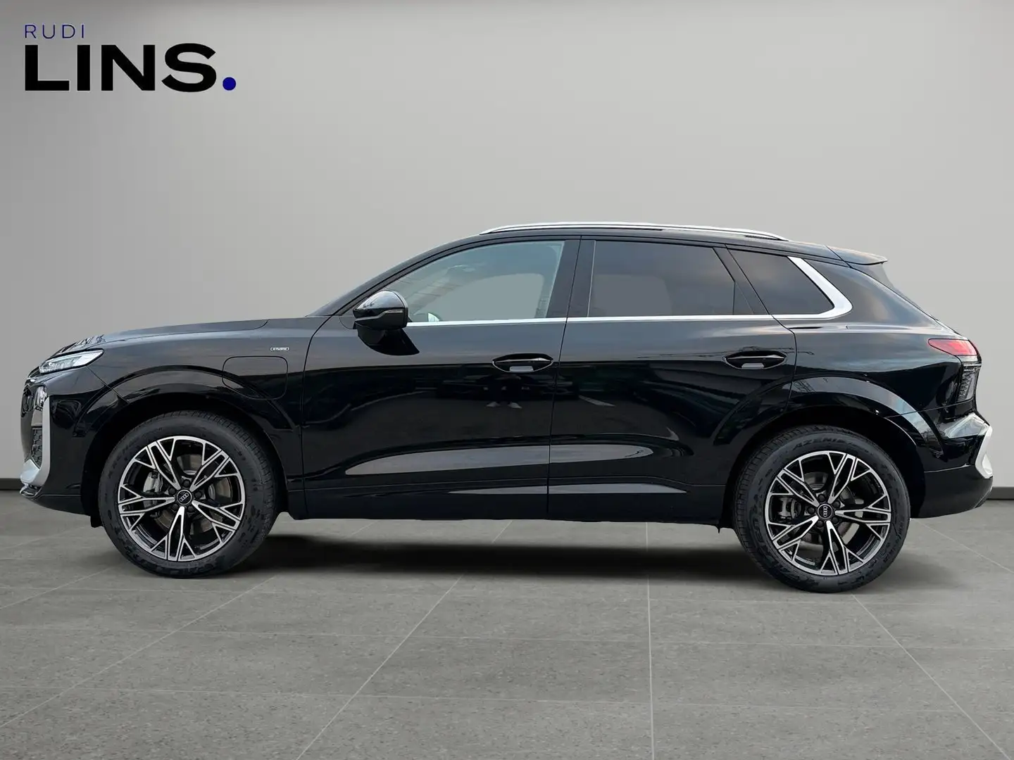 Audi Q3 e-hybrid 200 kW Schwarz - 2