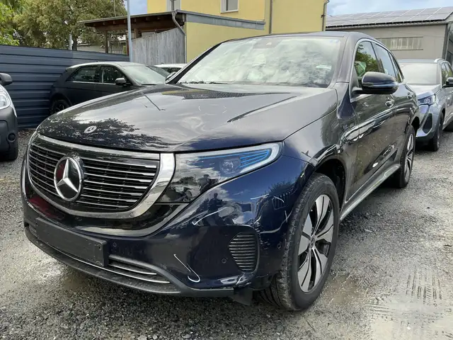 Mercedes-Benz EQC 400 4Matic R.Cam Navi Spurassist. LED SHZ