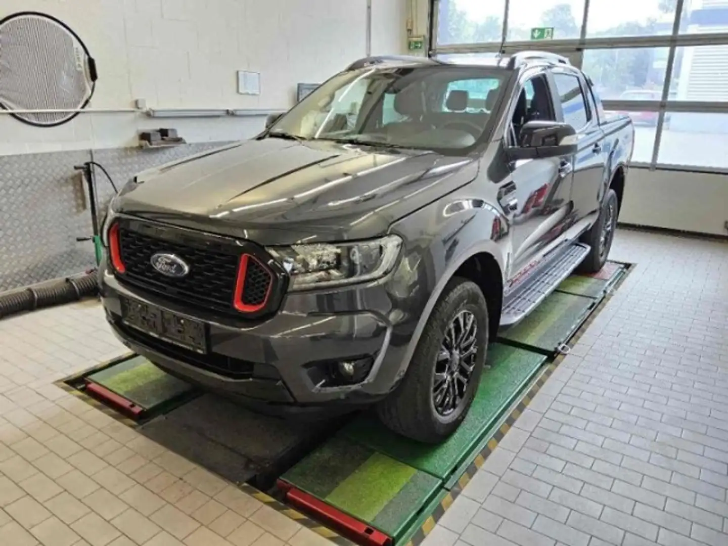 Ford Ranger Wildtrak Thunder Doppelkabine 4x4 2.0 TDCi Panther Grigio - 1