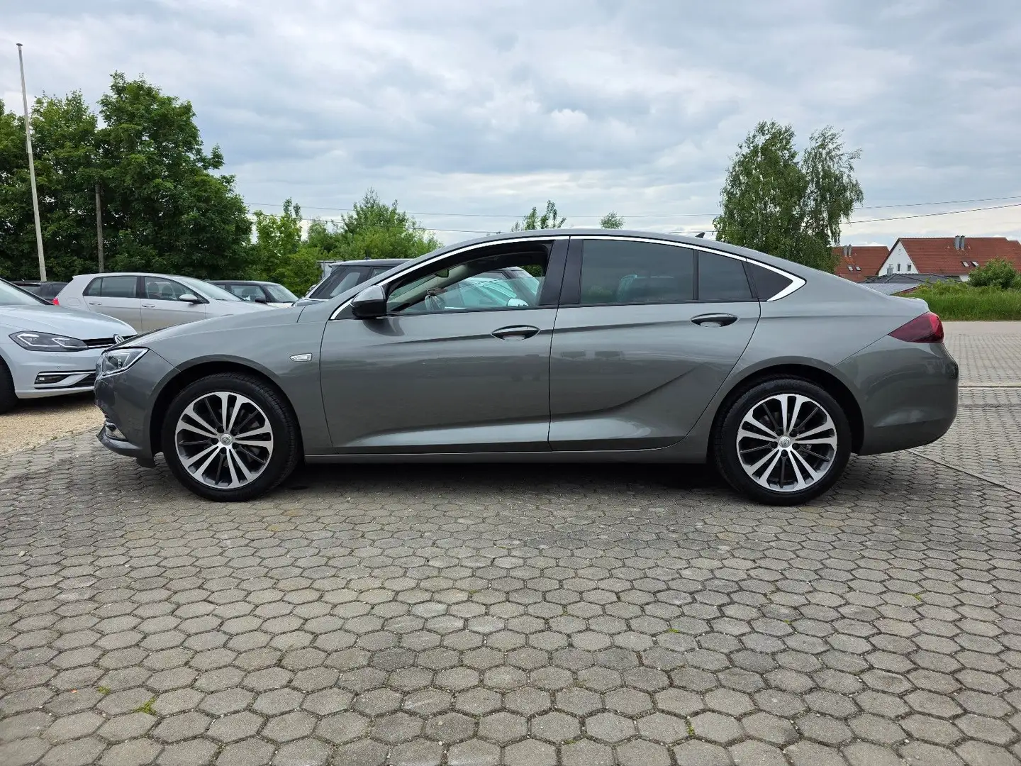 Opel Insignia B Grand Sport Dynamic Grau - 2