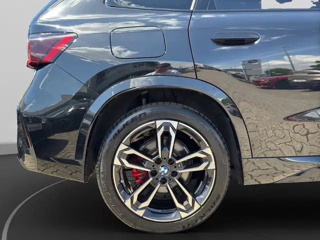 BMW X1 view 13