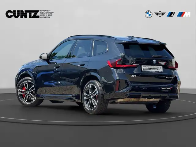 BMW X1 view 7