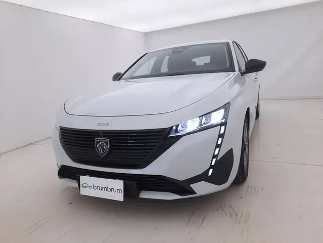 Peugeot 308 view 9