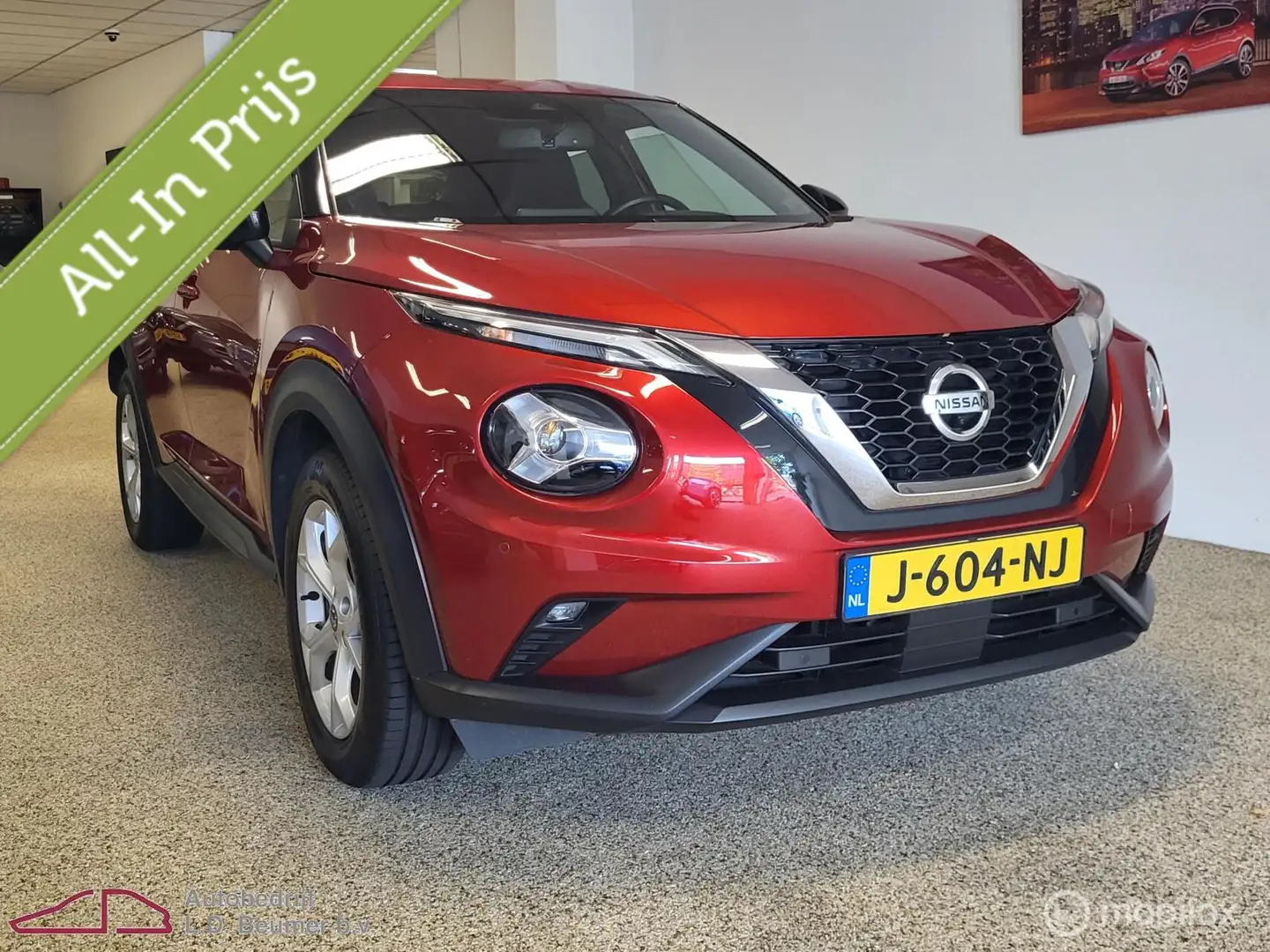 Nissan Juke 1.0 DIG-T N-Connecta Tech-Pack *NAVI, 360, TRKHK, Rood - 2