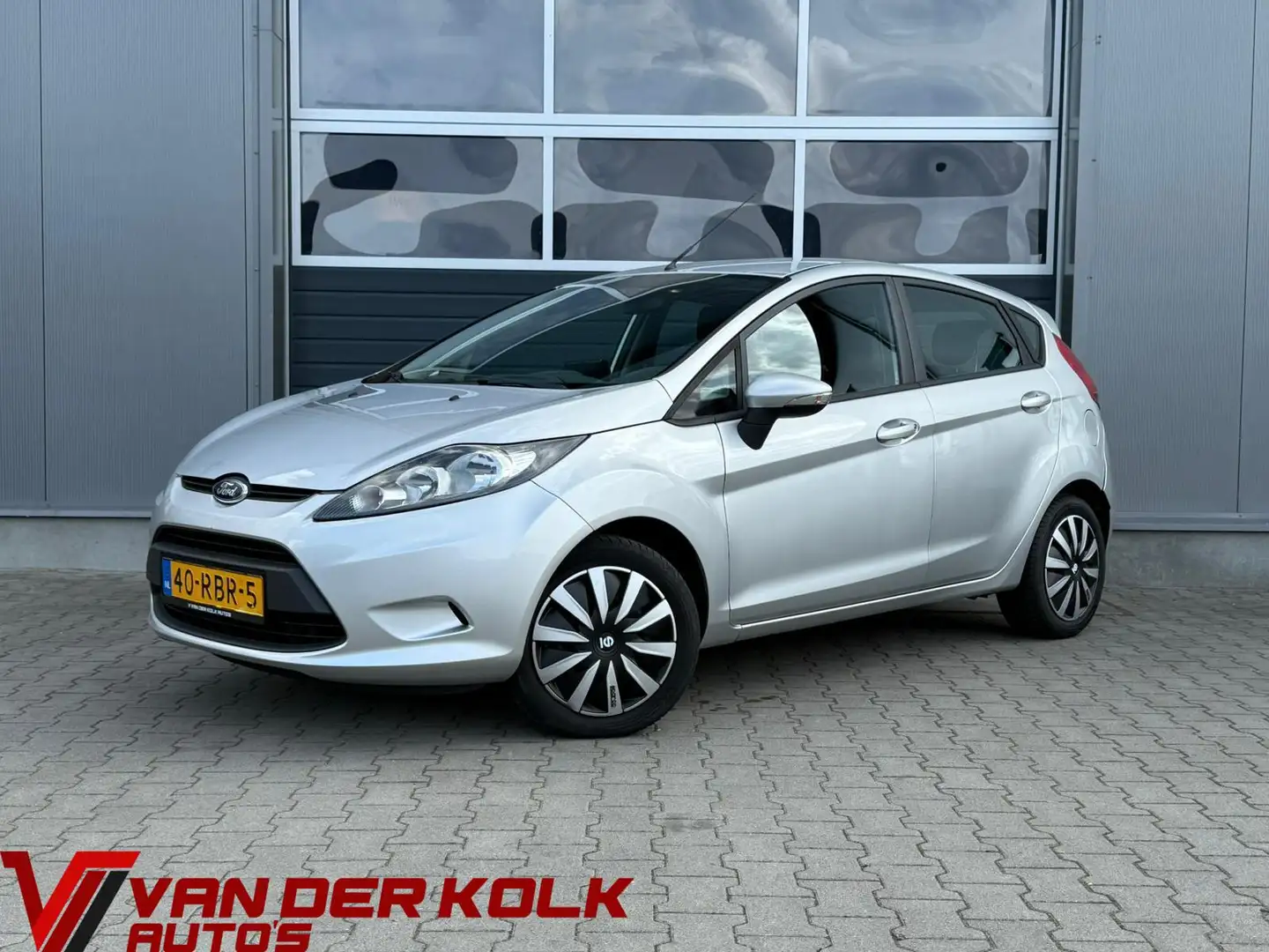 Ford Fiesta 1.25 Limited 5 Deurs CarPlay Airco Gris - 1
