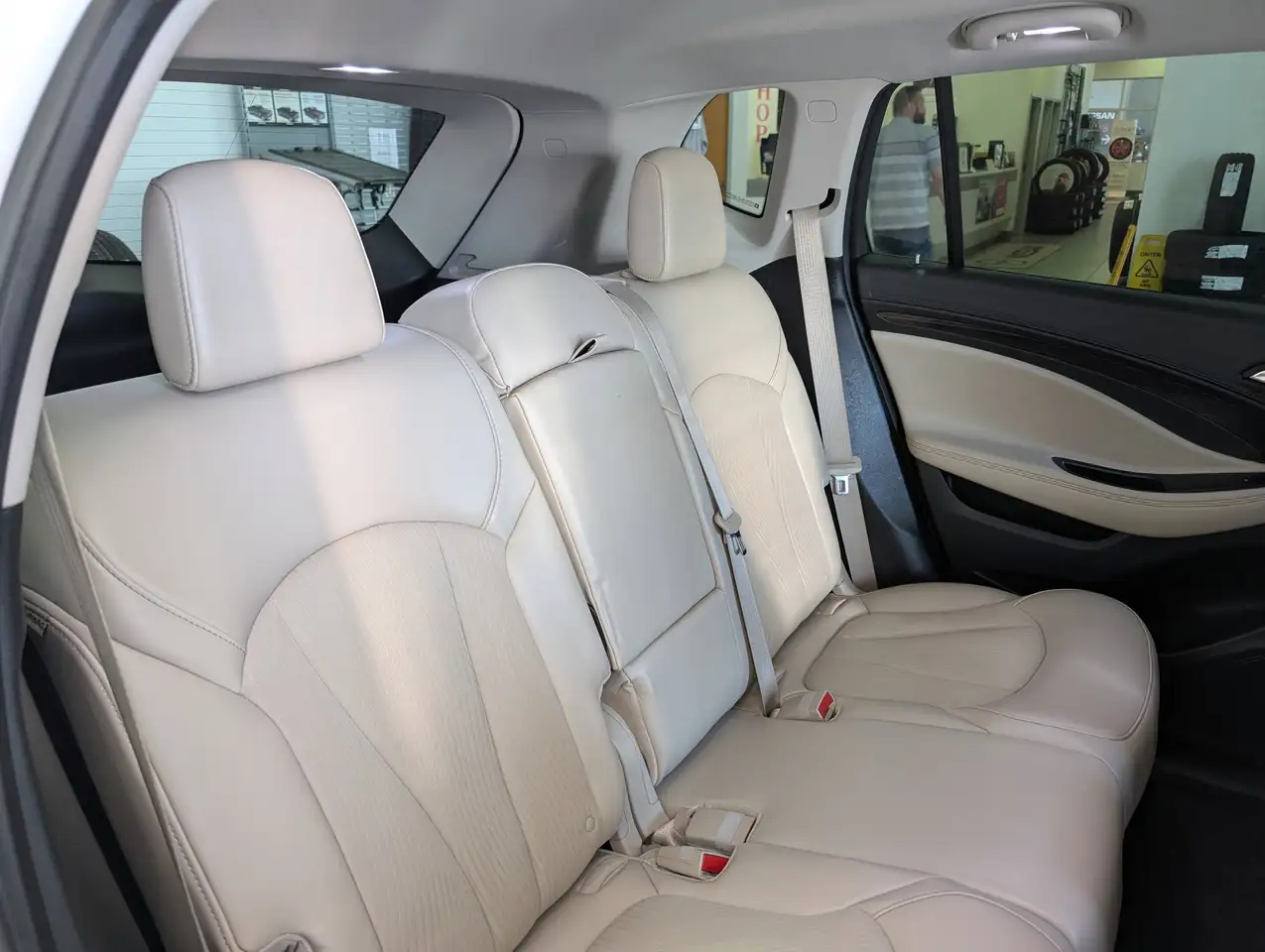 Buick Envision photo Buick Envision