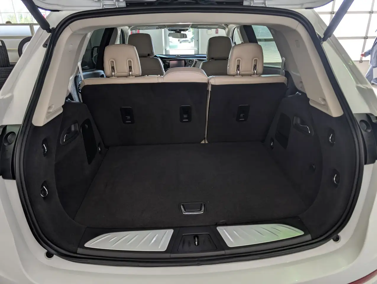 Buick Envision photo Buick Envision