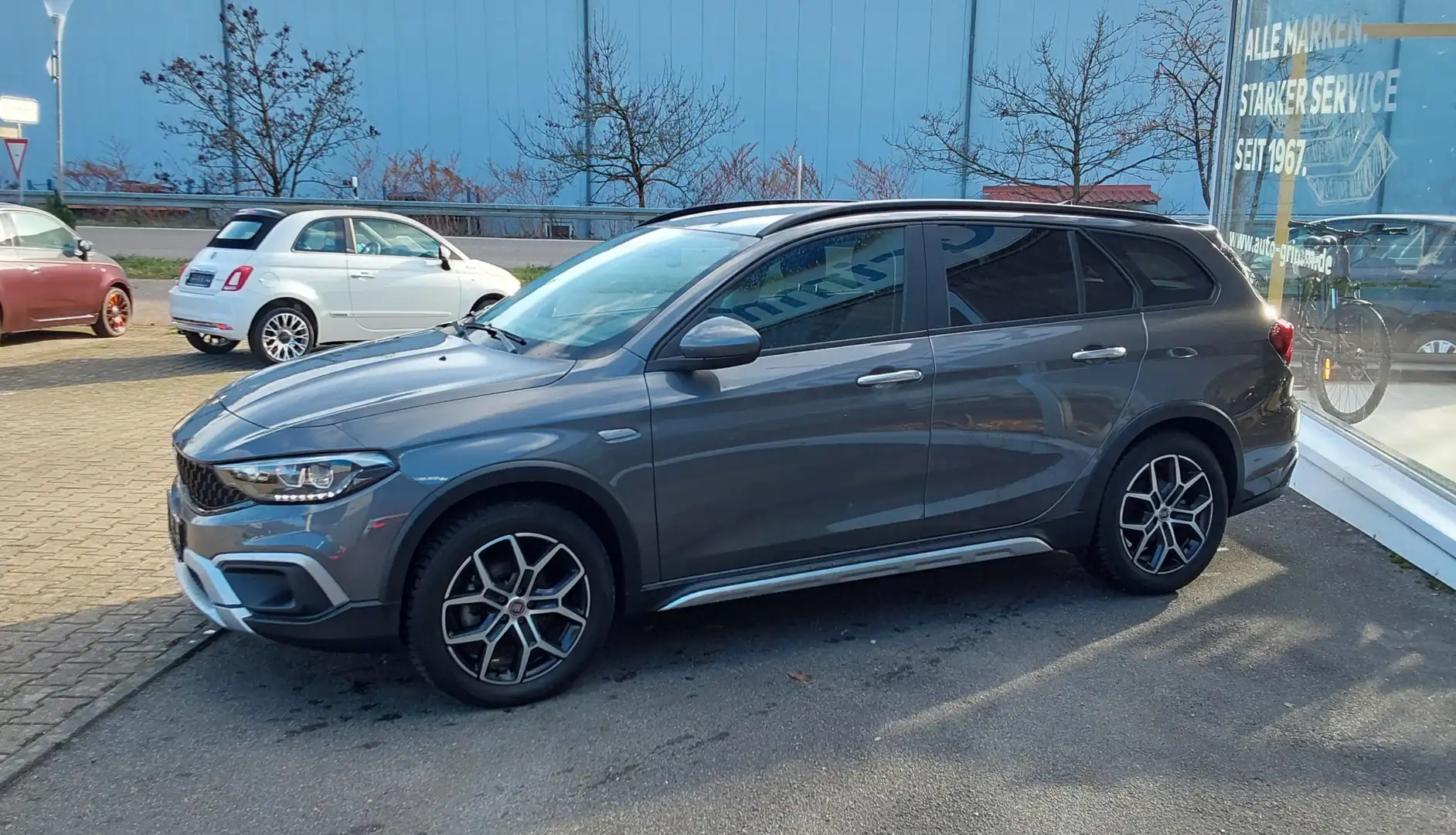Fiat Tipo Tipo Cross Kombi Hybrid 1.5 GSE Automatik Grau - 2