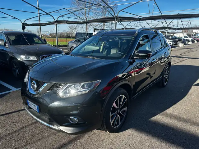 Nissan X-Trail X-Trail III 2014 1.6 dci Acenta Premium 4wd GM921RC
