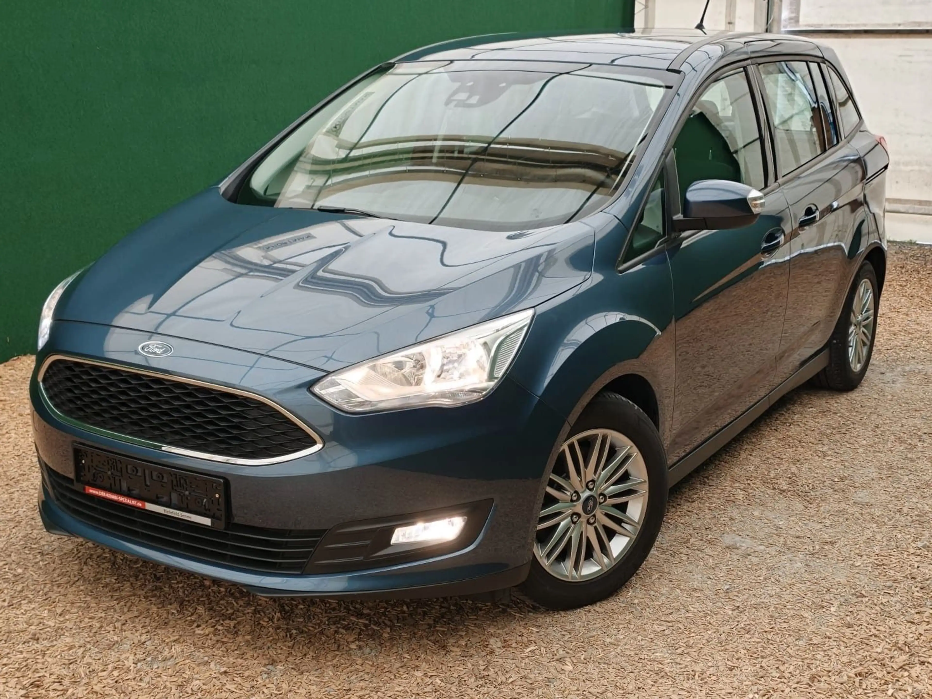 Ford Grand C-Max 1.0/ SHZ/ Alu/ Klimaautom./ 53 tkm — photo 3